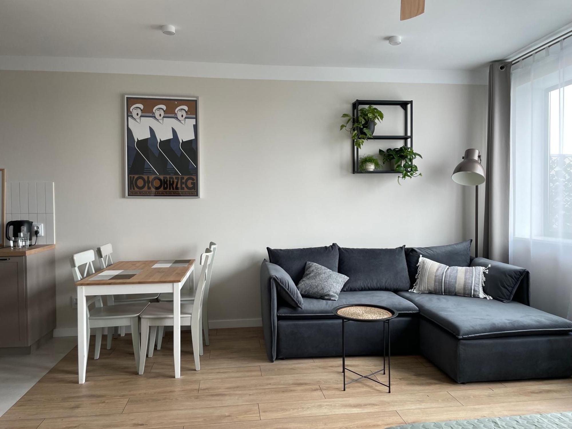 Apartament Z Balkonem Ul Portowa Kołobrzeg Esterno foto